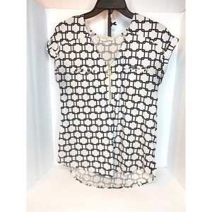 Flower & Feather White and Black Blouse Sz Small